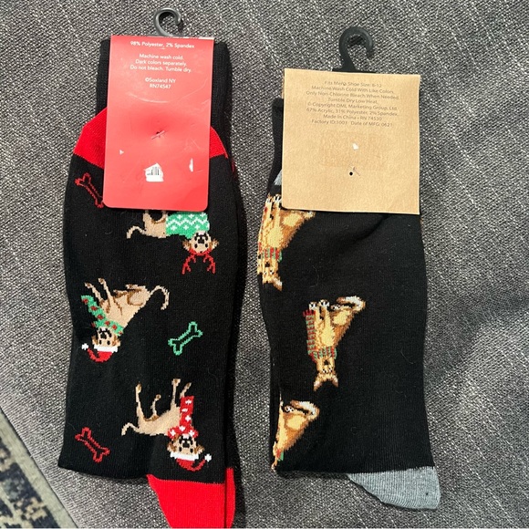 NEW NWT Christmas Holiday Dog Socks Stocking Stuffers Gifts - Picture 2 of 9